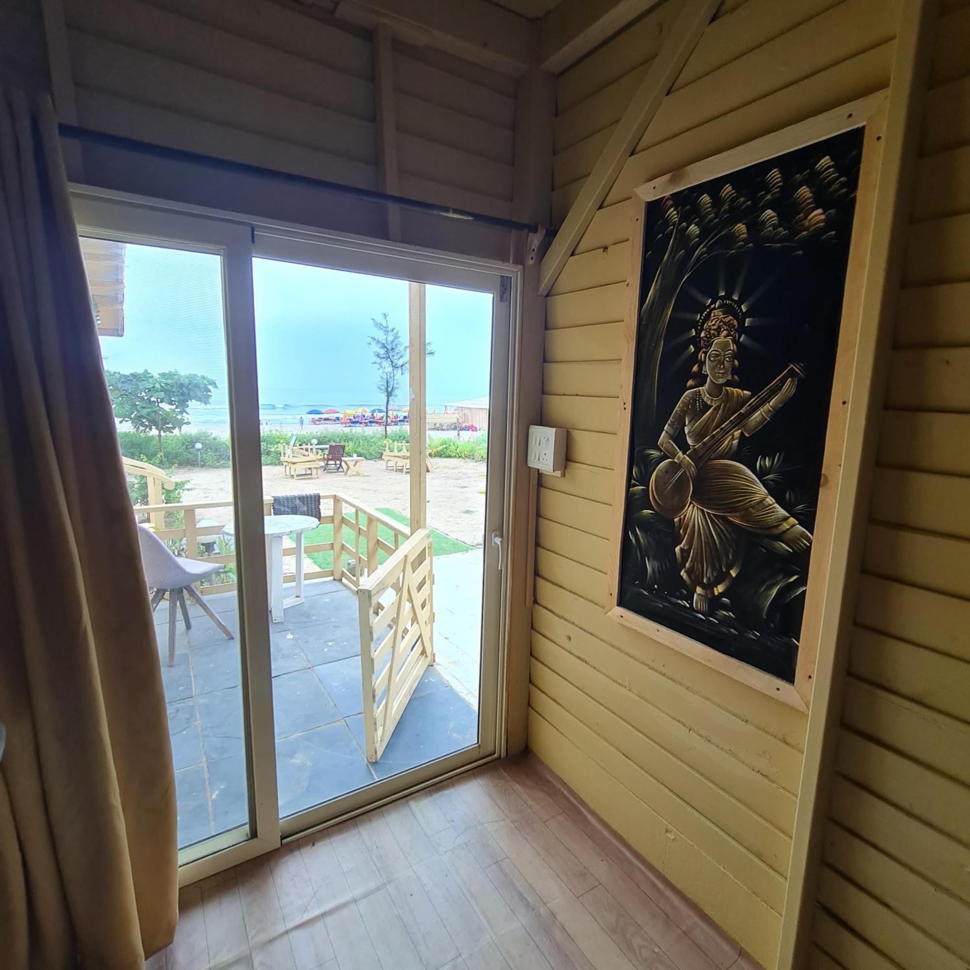 Love Temple Beach Resort Arambol Ngoại thất bức ảnh