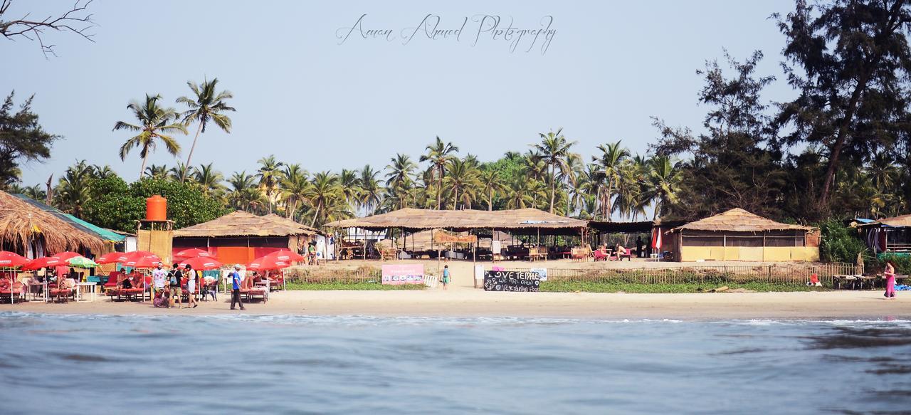Love Temple Beach Resort Arambol Ngoại thất bức ảnh
